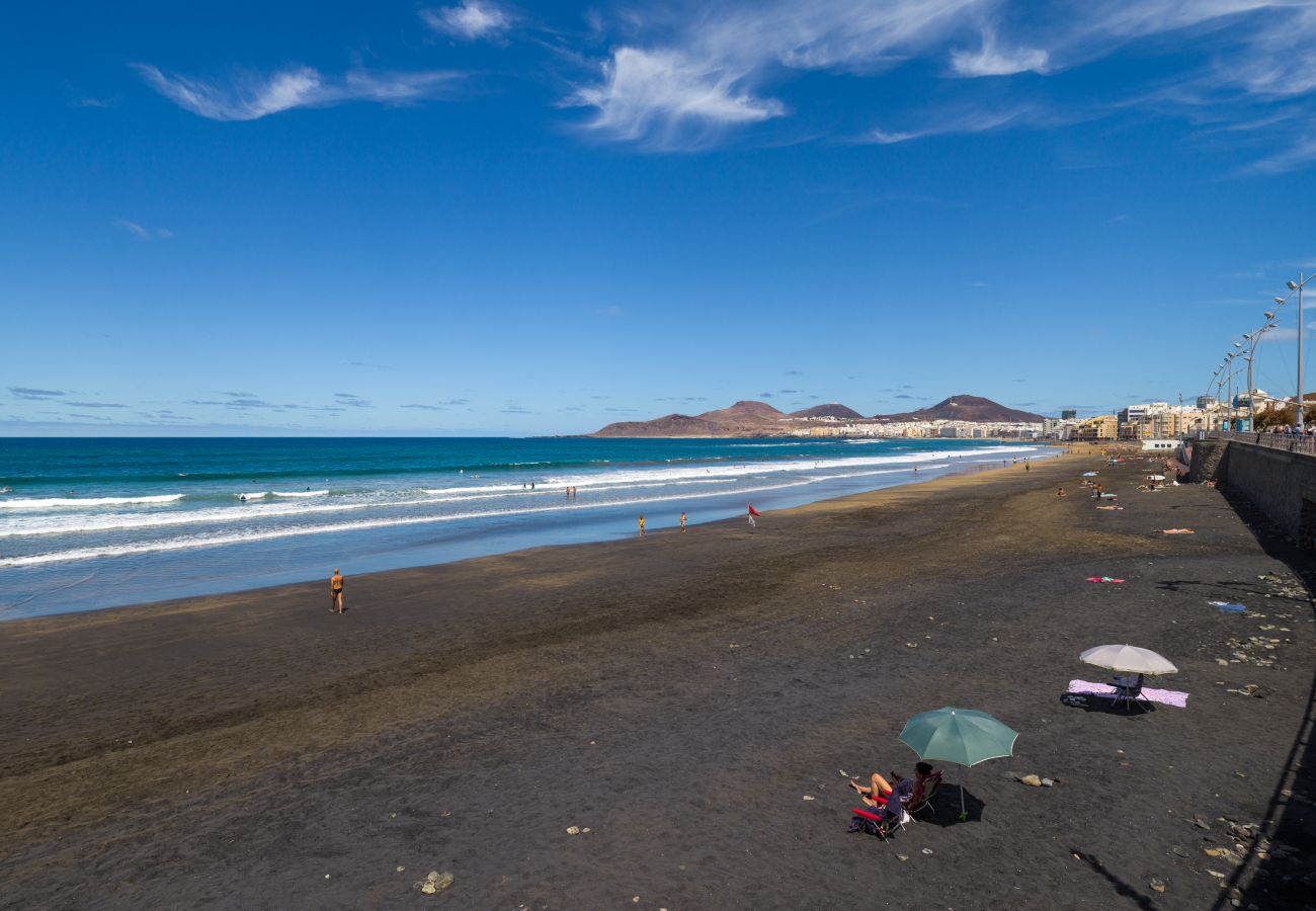 Casa en Las Palmas de Gran Canaria - Salvador 42-44