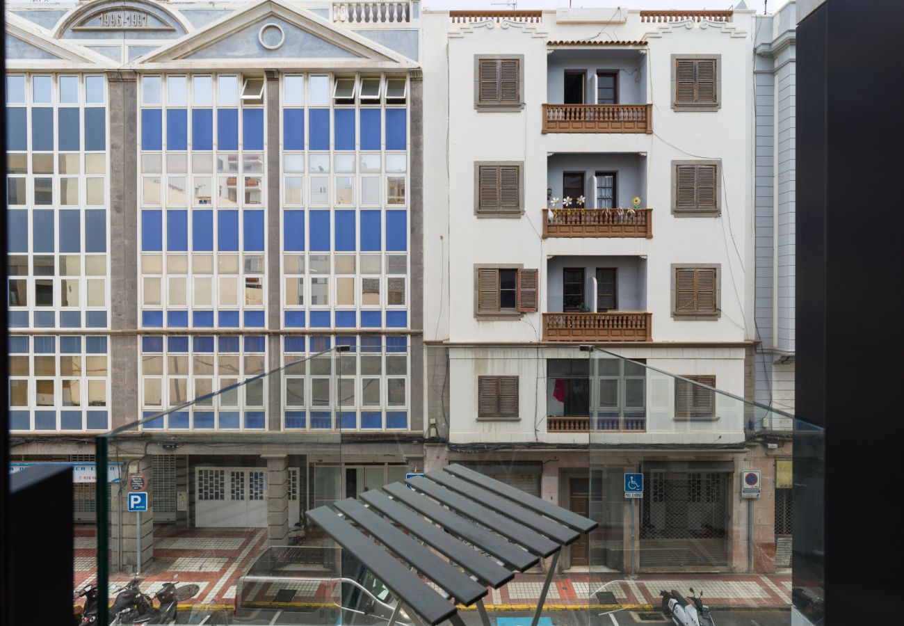 Ferienhaus in Las Palmas de Gran Canaria - Albareda 83