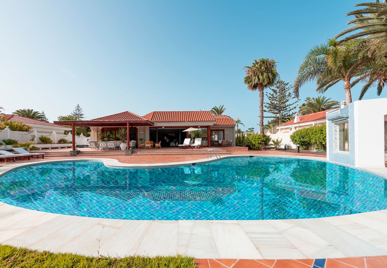 Villa with pool in Gran Canaria
