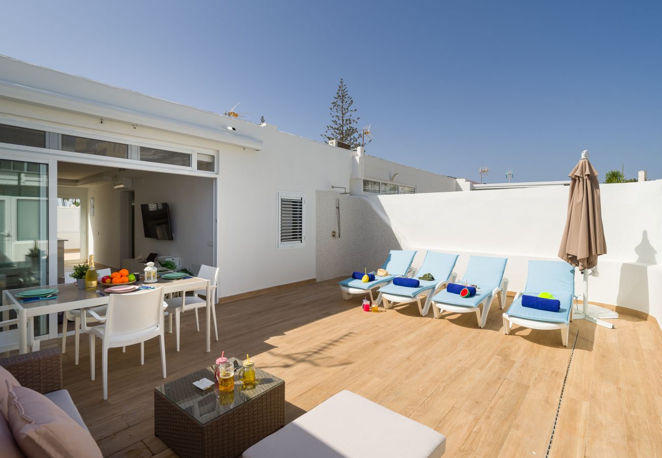 Townhouse in San Bartolomé de Tirajana - SEASIDE HOME PLAYA DEL INGLES