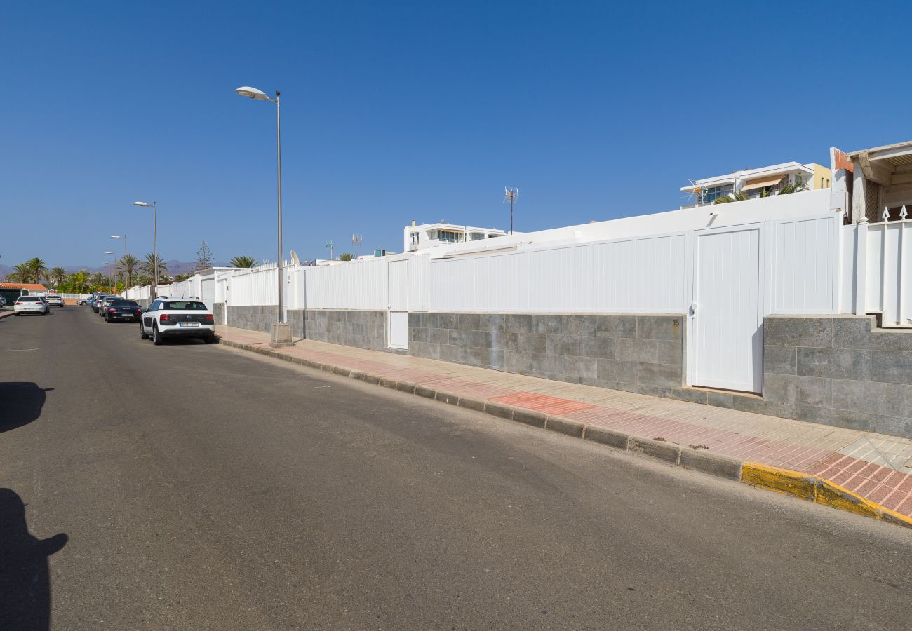 Townhouse in San Bartolomé de Tirajana - SEASIDE HOME PLAYA DEL INGLES